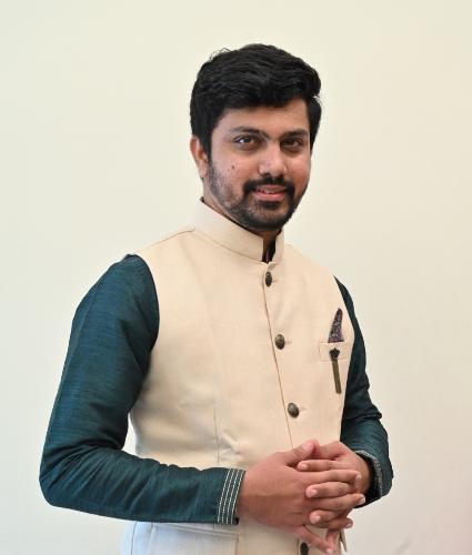 Vivek Bhatt